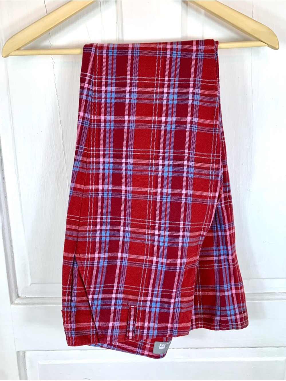 Hollister Co. Red Plaid Pants w/ Metallic Silver Stripe - Vintage - Y2K